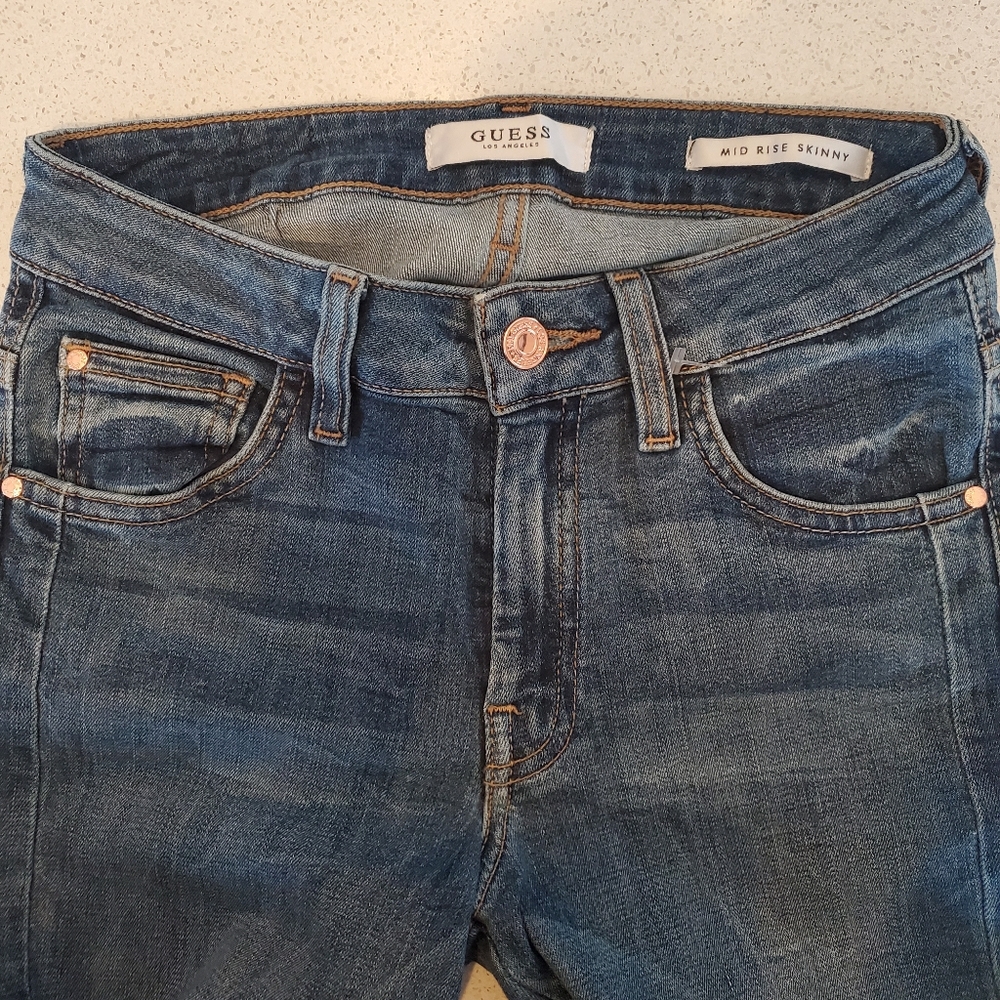Mid Rise Skinny - Picture 3 of 4